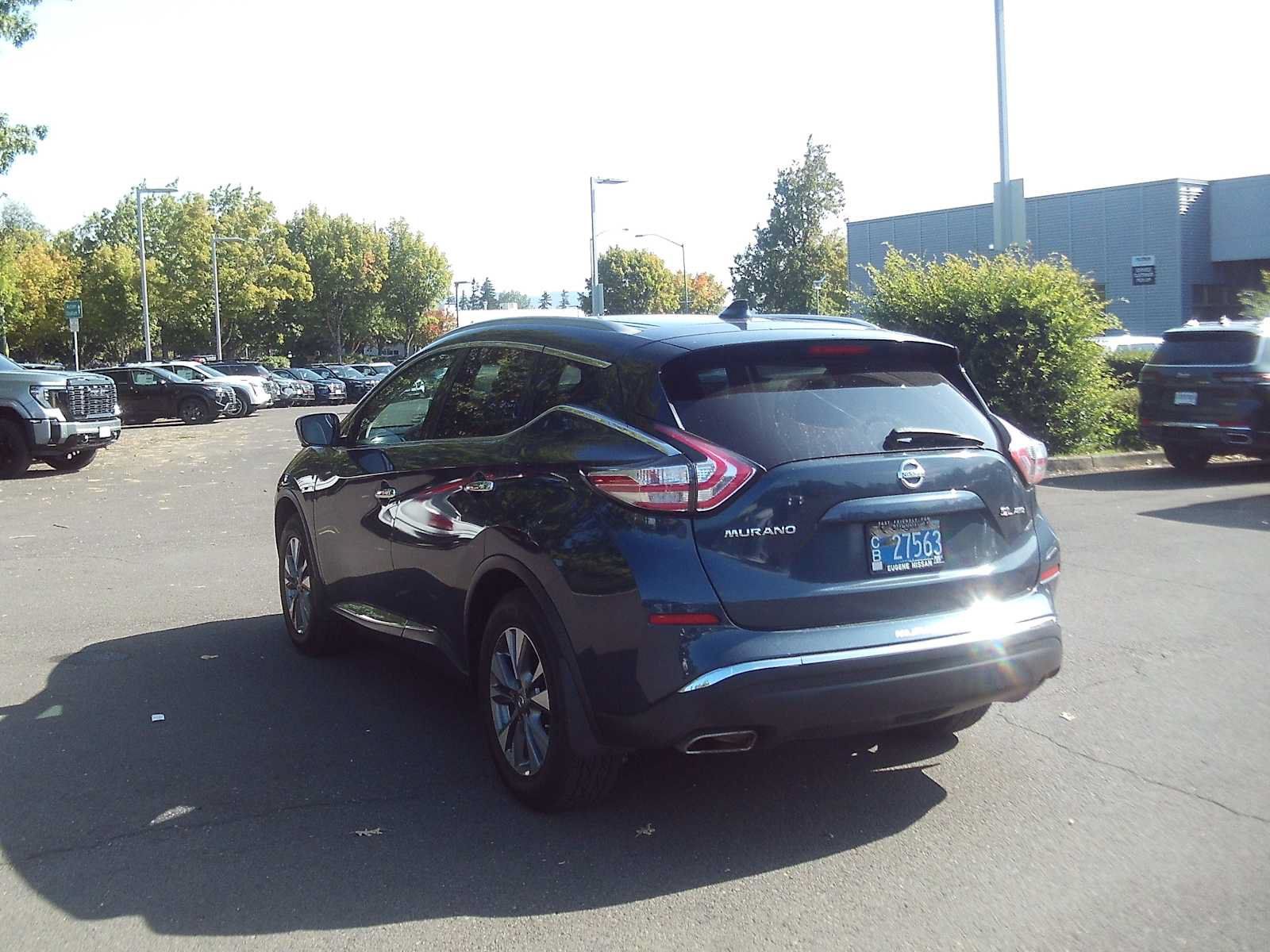 Used 2017 Nissan Murano SL w/ SL Technology Package AWD/4WD image 3