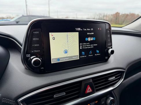 Used 2020 Hyundai Santa Fe Limited image 18