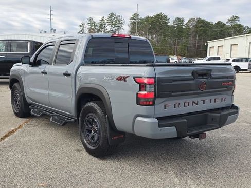 Used 2025 Nissan Frontier PRO-4X w/ Pro Premium Package image 3