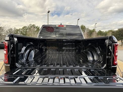New 2026 RAM 1500 4x4 Crew Cab image 29