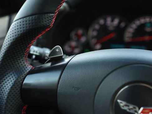 Used 2008 Chevrolet Corvette Convertible w/ Preferred Equipment Group image 28