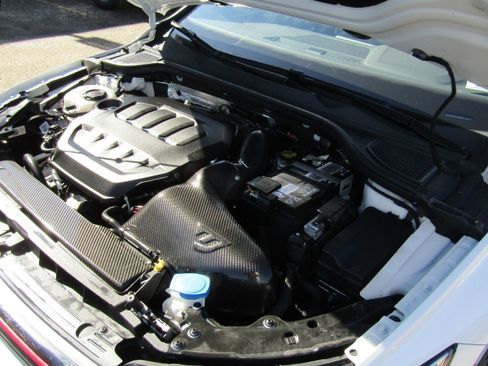 Used 2023 Volkswagen GTI 40th Anniversary Edition image 25