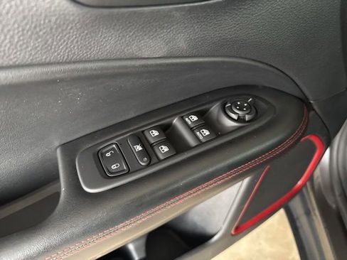 Used 2019 Jeep Compass Trailhawk AWD/4WD image 9