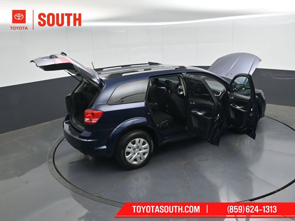 Used 2018 Dodge Journey SE w/ Connectivity Group FWD image 53