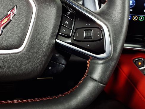 Used 2020 Chevrolet Corvette Stingray Preferred Cpe w/ 2LT Preferred Equipment Group image 21