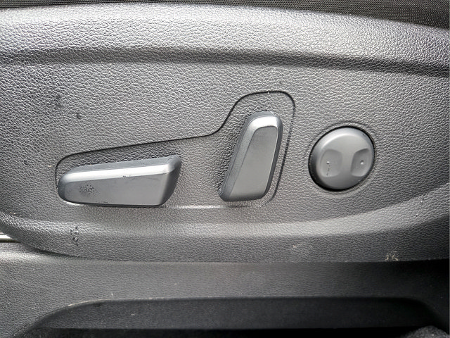 Used 2024 Kia Telluride S w/ S Sunroof Package FWD image 17