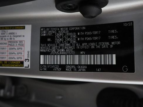 Used 2024 Toyota 4Runner TRD Off-Road image 45