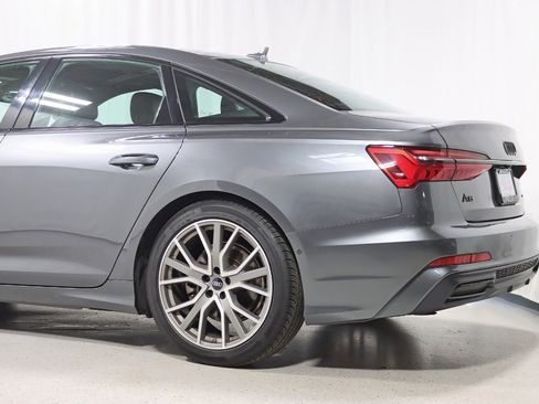 Used 2022 Audi A6 3.0T Premium image 11
