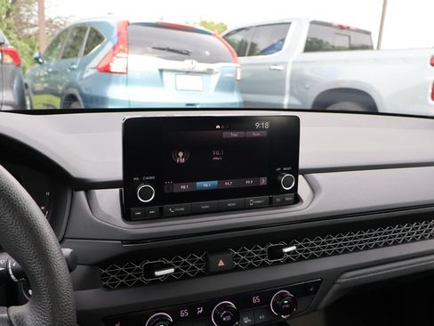 Certified 2023 Honda Accord EX image 19