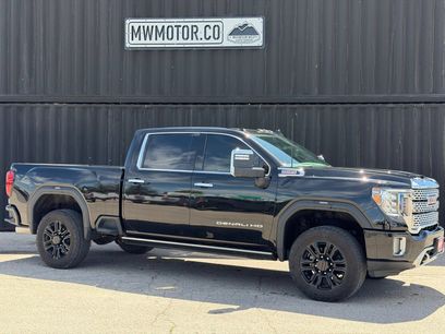 Used 2023 GMC Sierra 2500 Denali w/ Denali Black Diamond Edition