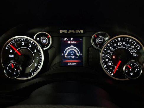 Used 2023 RAM 1500 Big Horn RWD image 17