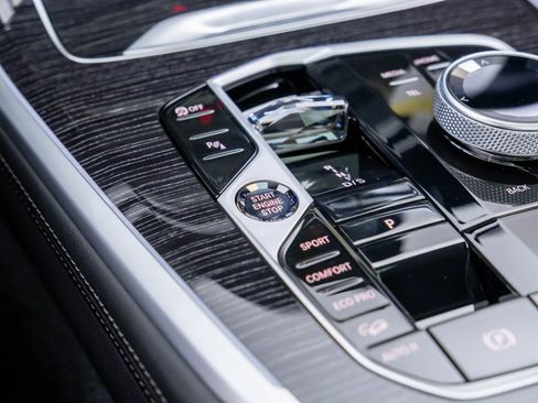 New 2026 BMW X7 xDrive40i w/ Executive Package image 20