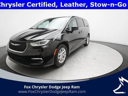 Certified 2024 Chrysler Pacifica Touring-L