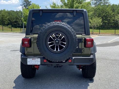 New 2025 Jeep Wrangler Rubicon w/ XTREMEE 35" Tire Package image 5