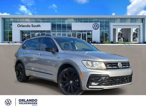 Used 2021 Volkswagen Tiguan SE R-Line FWD image 1