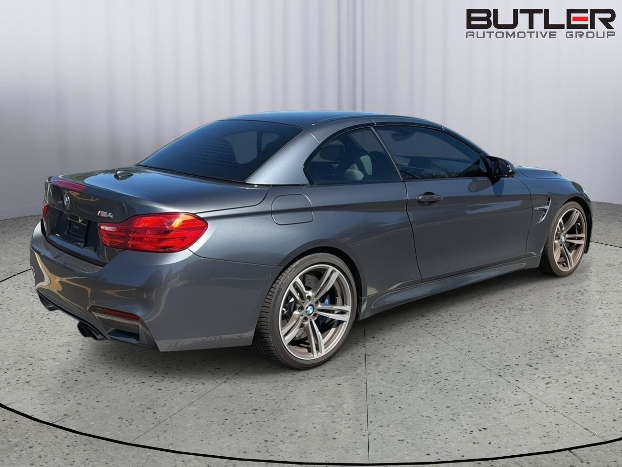 Used 2015 BMW M4 Convertible RWD image 7