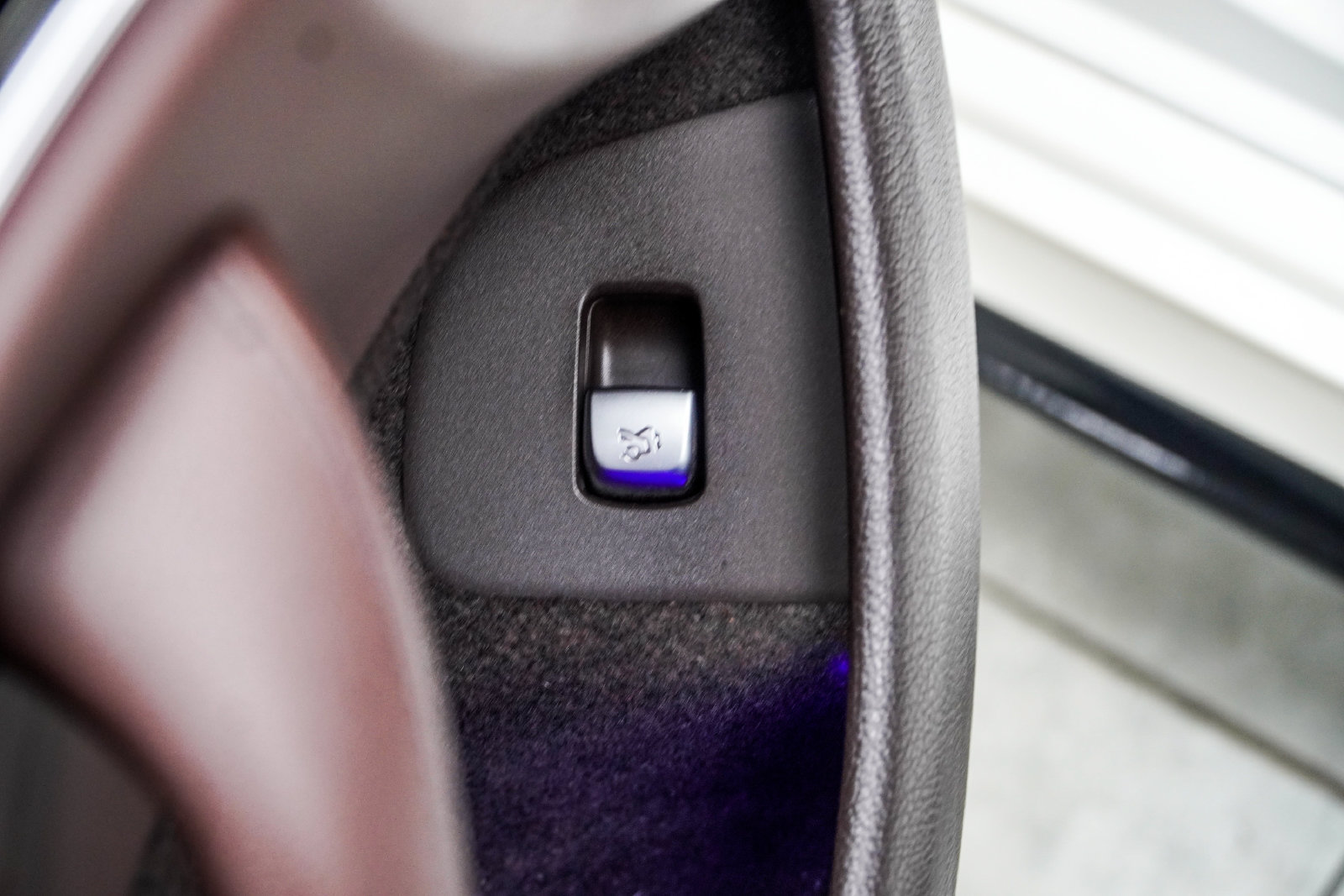 Used 2020 Mercedes-Benz CLS 450 w/ Night Package image 42