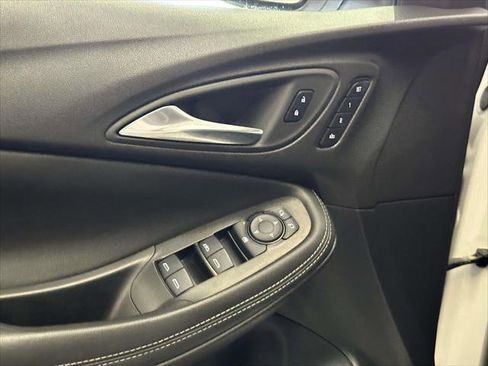 Used 2023 Buick Encore GX Essence w/ Experience Buick Package image 13