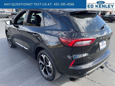 Used 2024 Ford Escape ST-Line Select w/ Tech Pack #2 image 33