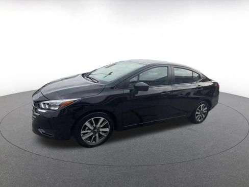 Used 2025 Nissan Versa SV FWD image 7