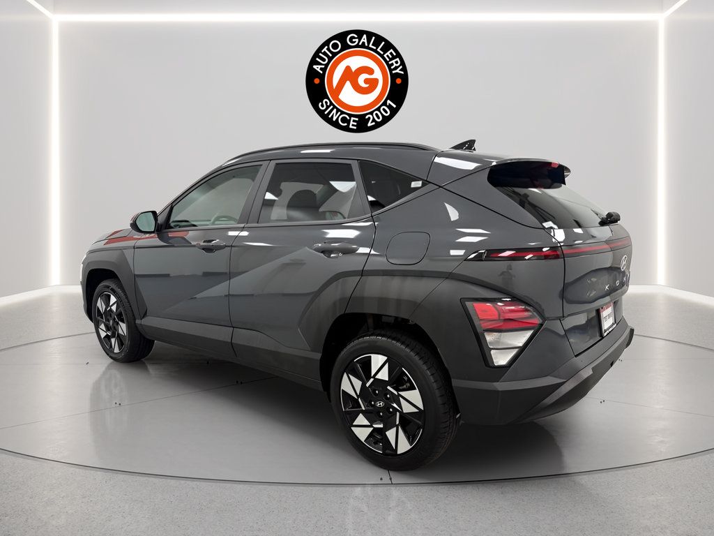 Used 2024 Hyundai Kona SEL AWD/4WD image 5