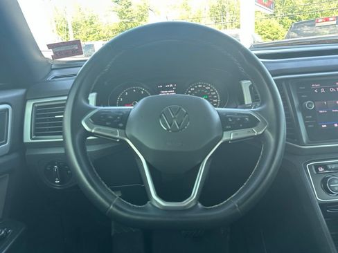 Used 2021 Volkswagen Atlas Cross Sport SE AWD/4WD image 16
