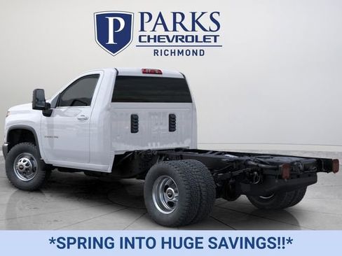 New 2025 Chevrolet Silverado 3500 W/T w/ WT Convenience Package AWD/4WD image 5