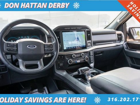 Used 2022 Ford F150 Lariat w/ Trailer Tow Package image 28