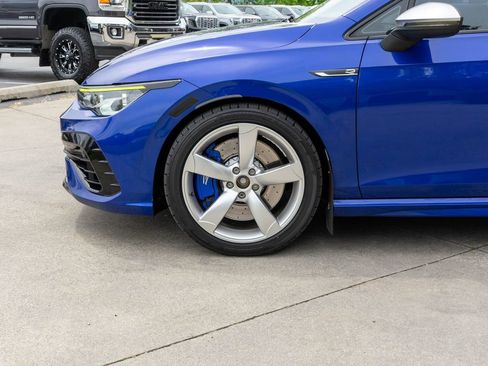 Used 2022 Volkswagen Golf R AWD/4WD image 32