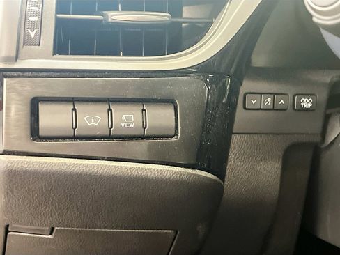 Used 2024 Lexus ES 350 F Sport w/ Accessory Package (Z2) FWD image 10