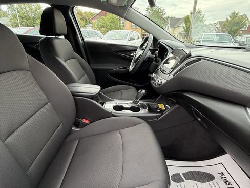 Used 2016 Chevrolet Malibu LT w/ Driver Confidence Package image 16
