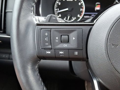 Certified 2022 Nissan Pathfinder SL image 25