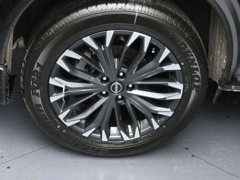 New 2026 Nissan Rogue Platinum w/ Platinum Premium Package image 5