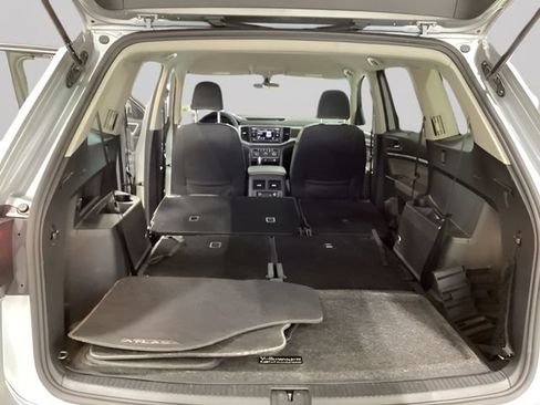 Certified 2023 Volkswagen Atlas SE AWD/4WD image 16