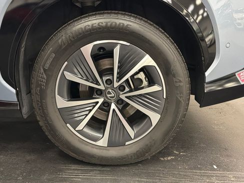Used 2023 Lexus RZ 450e Premium w/ Technology Package AWD/4WD image 16