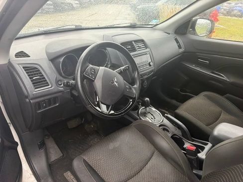 Used 2016 Mitsubishi Outlander Sport SE FWD image 8