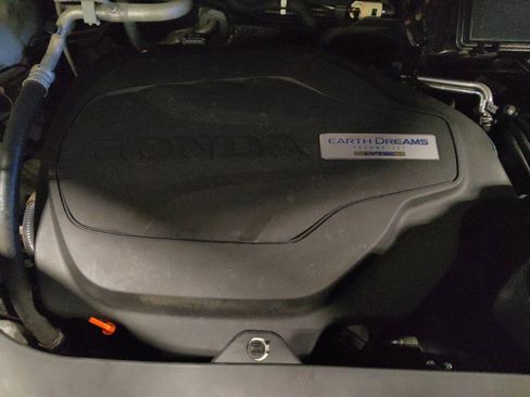 Used 2018 Honda Pilot Touring image 30