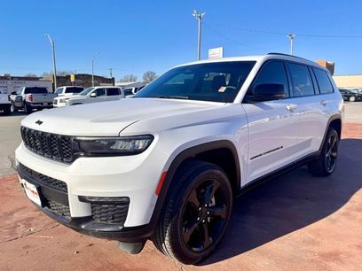 New 2025 Jeep Grand Cherokee L Limited w/ Luxury Tech Group II