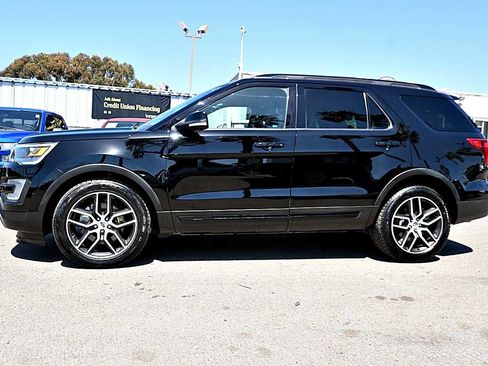 Used 2016 Ford Explorer Sport AWD/4WD image 4