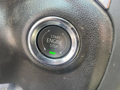 Used 2026 GMC Sierra 3500 Pro w/ Convenience Package AWD/4WD image 9