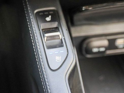 Used 2024 Kia Telluride SX Prestige AWD/4WD image 30