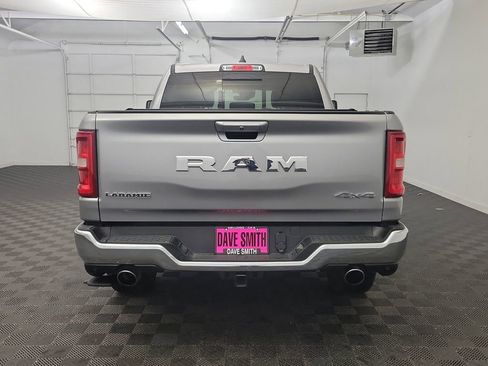 Used 2025 RAM 1500 Laramie image 9