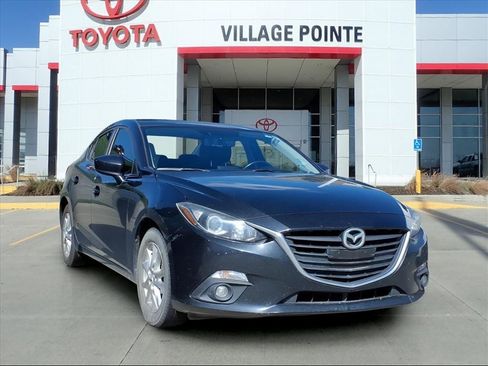 Used 2016 MAZDA MAZDA3 i Grand Touring image 5