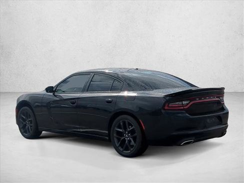 Used 2019 Dodge Charger SXT w/ Blacktop Package image 7
