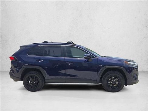 Used 2025 Toyota RAV4 XLE FWD image 4