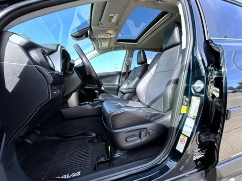 Used 2017 Toyota RAV4 Limited w/ Advanced Technology Package AWD/4WD image 10