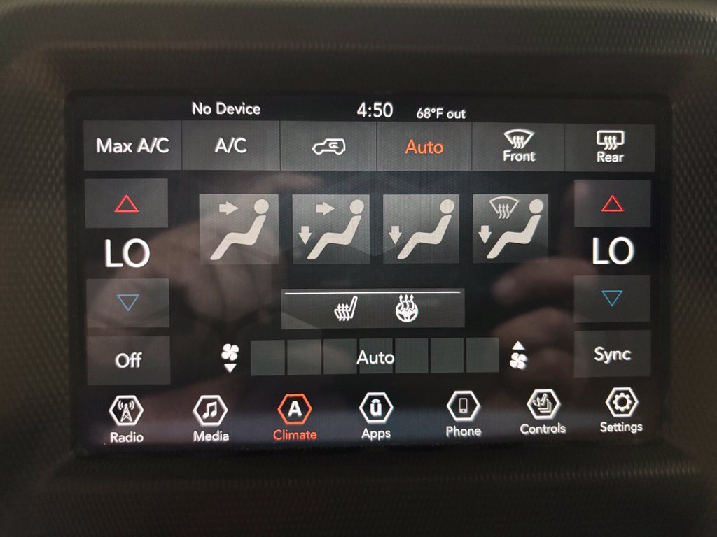 Used 2020 Jeep Wrangler Unlimited Rubicon w/ LED Lighting Group AWD/4WD image 29