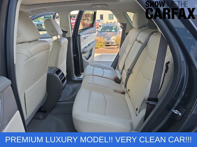 Used 2021 Cadillac XT5 Premium Luxury FWD image 11