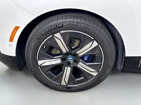Used 2025 BMW iX M60 AWD/4WD image 32