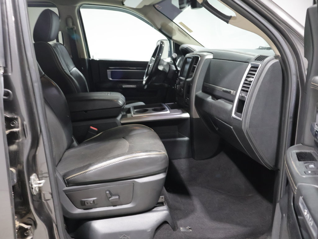 Used 2015 RAM 2500 Limited AWD/4WD image 21